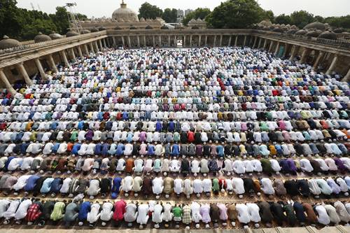 Eid, Eid ul Adha, Eid ul Adha 2016, eid mubarak, eid mubarak images, eid 2016, eid greetings, Eid Namaz