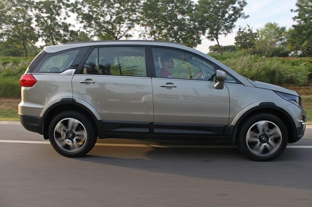 Tata Hexa higher version is equipped with four-wheel driver system