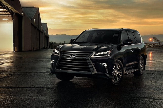 The LX570 will be the most expensive Lexus to enter India and expected price will be Rs 2.20 crore