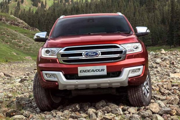 Ford Endeavour features Ford's signature trapezoidal grille, sweptback headlamps with LED daytime running lamps.