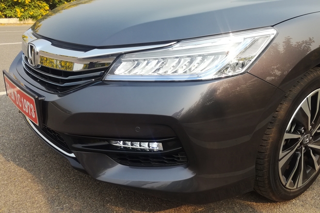 Honda Accord Hybrid Front Detail