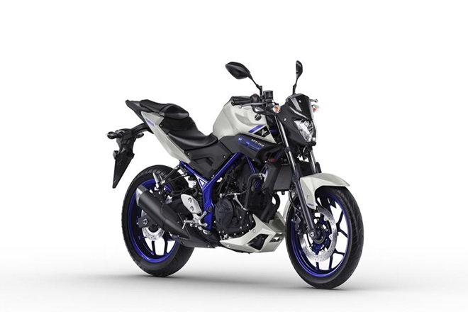 2016-yamaha-mt-03-eu-race-blu-studio-001-large