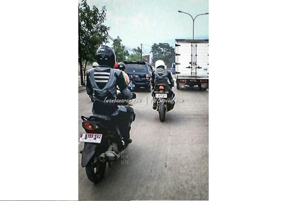 The Yamaha YZF R15 is in its last stage of development as recently, it was spied testing in Indonesia (Image source: Iwanbanaran.com)