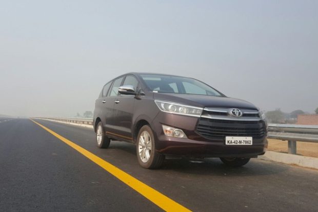 With a well-laid out concrete surface, the Agra-Lucknow expressway is safer and quieter to drive on than the cemented Yamuna expressway