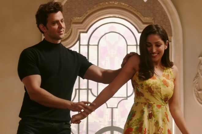 hrithik roshan, yami gautam, kaabil, mon amour, kaabil hoon, shahrukh khan, raees, zaalima, bollywood, entertainment