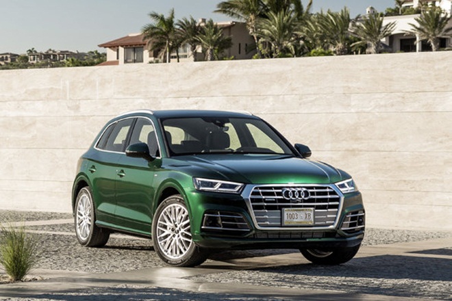 The 2017 Audi Q5 will be based on Audi's MLB Evo platform (Modular Longitudinal Matrix platform) and use of lightweight material