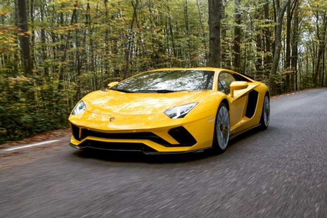 Aventador S