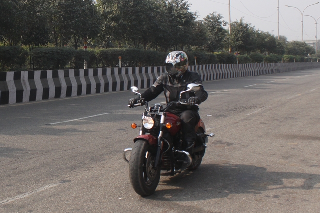 indian-scout-sixty-ride-and-handling-main-image