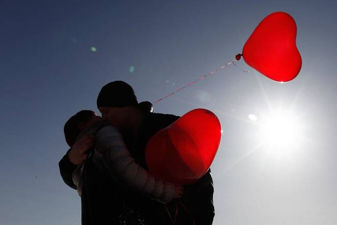 Valentines day, valentines week, 14th february, Rose Day, Propose Day, Chocolate Day, Promise Day, Teddy Day, Hug Day, valentines day 2017, valentines week 2017