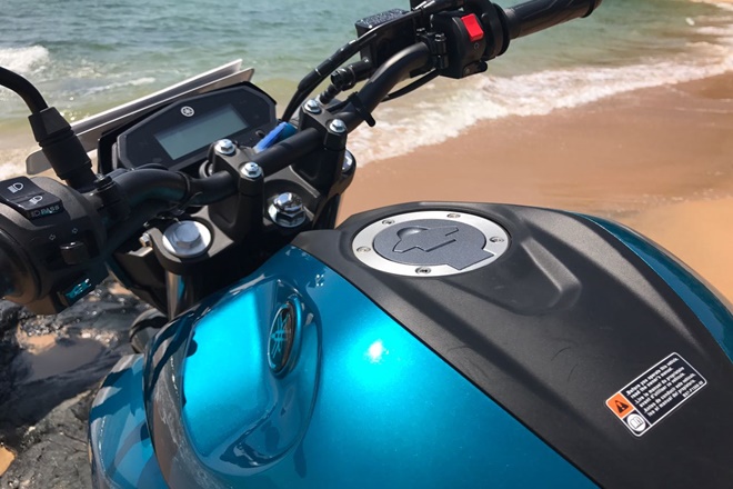 Yamaha FZ25 