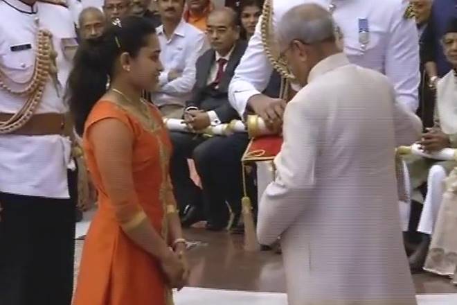padma awards, Padma Shri, padma awards 2017, Padma Bhushan 2017, Padma Bhushan, Padma Shri 2017, President Pranab Mukherjee, Jitendra Nath Goswami, Gymnast Dipa Karmakar, Dipa Karmakar, Wrestler Sakshi Malik, Sakshi Malik, Pandit Vishwa Mohan Bhatt , Pandit Bhatt, Sanjeev Kapoor, chef Sanjeev Kapoor, Discus Thrower Vikas Gowda, Vikas Gowda