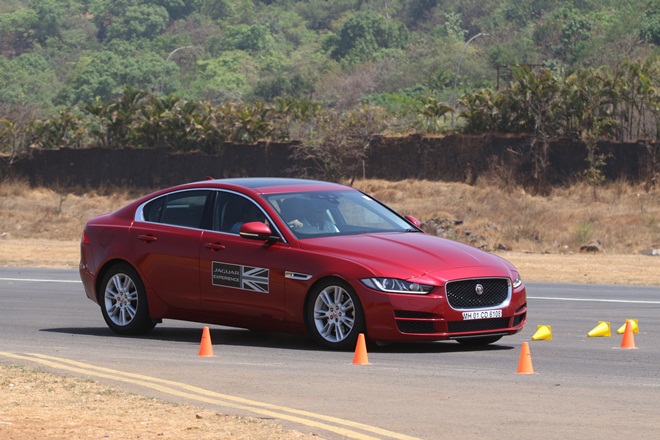 The area was split into three areas – Acceleration, handling and braking and the cars available on the track included the XE, XF, XJ, F-Type (Coupe & Convertible) and the newest F-Pace SUV.