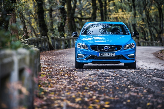 The Volvo S60 Polestar will be offered with a supercharged as well as a turbocharged petrol engine