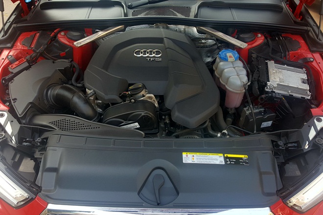 The Audi A4 petrol did the 0-100 km/h sprint in 8.72 seconds and returned an average fuel-efficiency of 12.17 km/l, comprising mostly of city traffic.