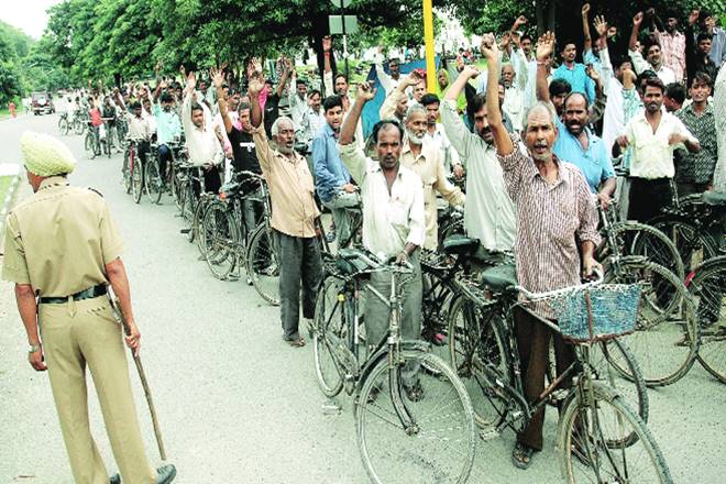 Unemployment, India, government