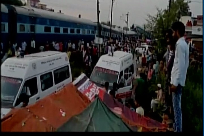 Kalinga Utkal Express accident, Utkal Express, Kalinga Utkal Express, Muzaffarnagar , rail accident, Utkal Express