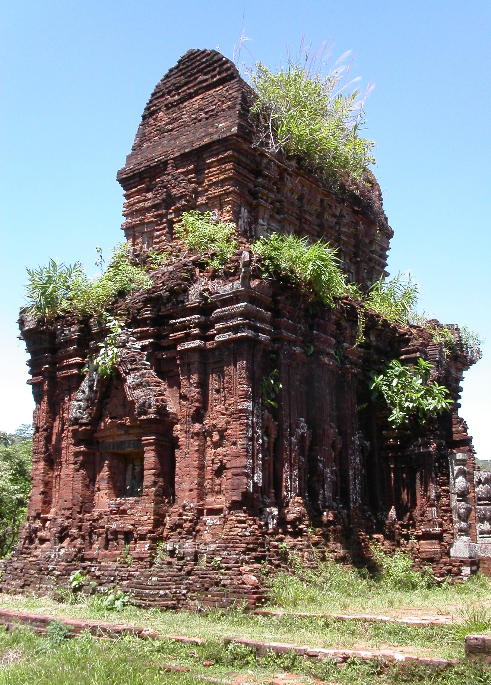 Cham Monuments