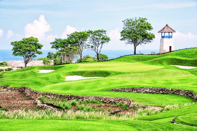 golf course, golf course bali, bali golf course, bukit pandawa golf course in bali, bukit pandawa golf and country club bali, golf course in bali