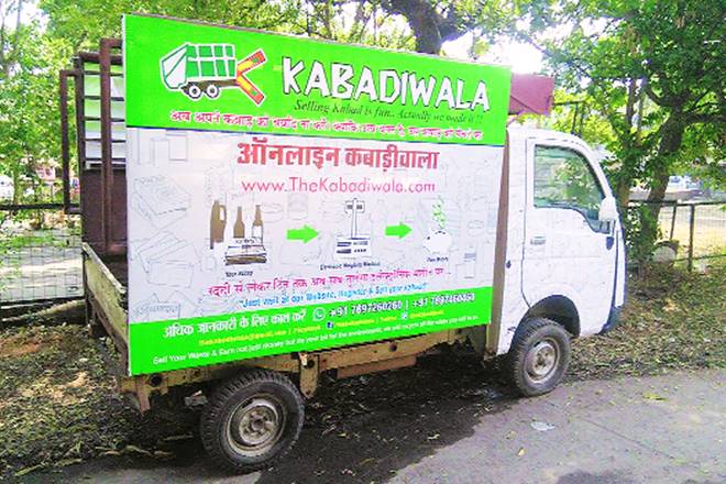 garbage, garbage problem, garbage disposal india, startup india, startups in india, Pastiwala.com, extracarbon, kabadiwala, ghazipur landfill collapse