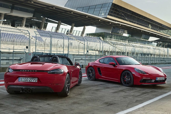 Porsche 718 Cayman and Boxster GTS
