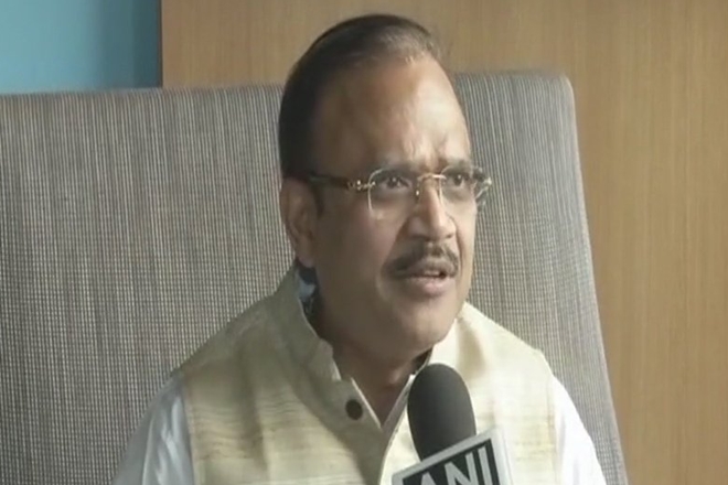 Padmavati, padmavati controvery, padmavati controversy live, padmavati controversy live updates, Sanjay Leela Bhansali, Deepika Padukone, Ranveer Singh, Shahid Kapoor, Padmavati protest, Padmavati news, padmavati movie, padmavati ban, BJP, karni sena, entertaninment