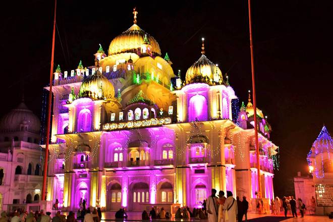 Guru Nanak, Guru Nanak jayanti, Guru Nanak Jayanti 2017, Guru Nanak Dev, Guru Nanak Dev birthday, Sikhism, Bedi Kshatriya, Bedi Kshatriya family, Shekhupura district