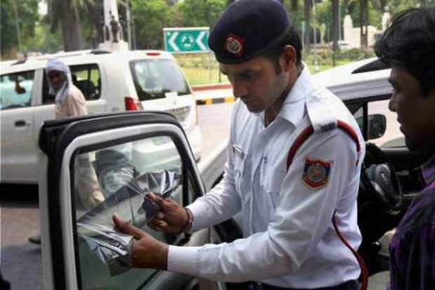 up police, up traffic cops, up traffic police, up traffic, uttar pradesh police, traffic police, uniform for traffic police, traffic cops uniform