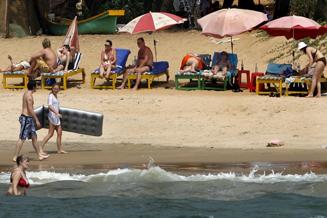tourism, goa tourism, goa tourists, christmas tourism, christmas tourist arrival, tourist arrival, tourist arrival in goa, foreign tourists, domestic tourists, tourism in goa, tourism during christmas, vacations, winter vacations, tourist spots