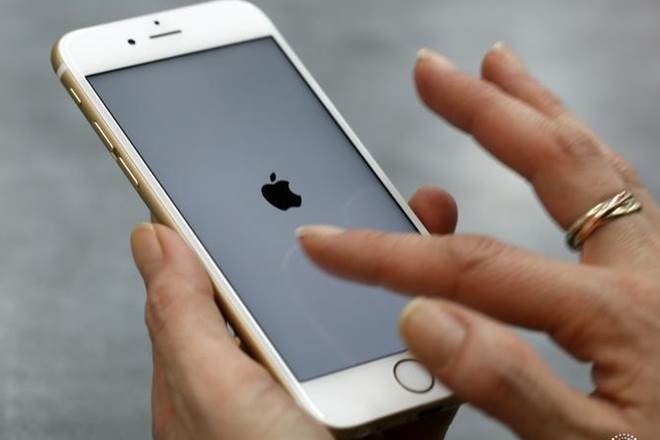 apple, iphone, apple phones, iphone battery, battery life, mobile phone, mobile phone battery, iphone mobile, iphone mobile battery, iphone mobile battery life, iphone battery life, battery longetivity, battery age, iphone battery age, mobile battery age