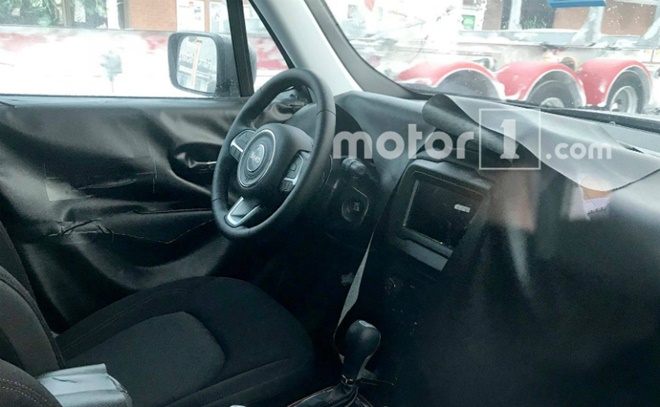 2019 Jeep Renegade facelift rear