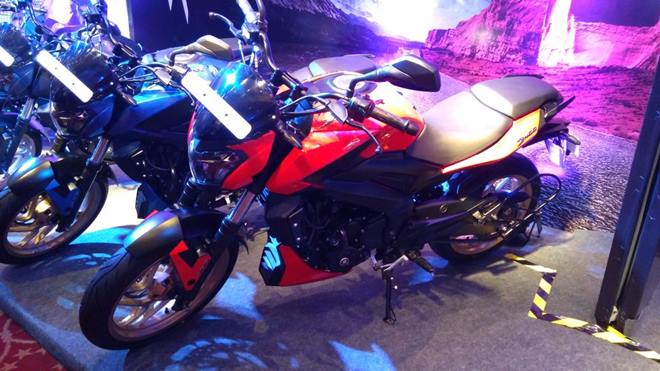 2018 Bajaj Dominar 400 matte paint scheme