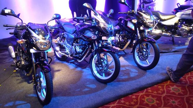 Bajaj Pulsar Black Pack edition