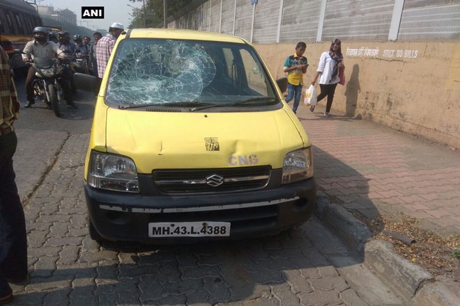 maharashtra bandh, maharashtra bandh 2018, caste clash in mumbai, caste violence in mumbai, dalit protest in mumbai, Maharashtra caste clash, mumbai bandh, maharashtra bandh today, koregaon bhima pune, bhima koregaon attack, bhima koregaon history, bhima koregaon violence, maharashtra bandh on monday, maharashtra bandh news, maharashtra band, maharashtra band news, Bhima Koregaon news, bhima koregaon violence, maharashtra police, maharashtra government, CM Devendra Fadnavis, mumbai news, mumbai bandh, mumbai riots, RSS, BJP, Congress, Rahul Gandhi