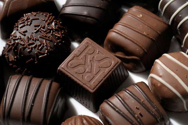 climate change, chocolate, cacao plant, cocoa production, chocolate extinction, global warming