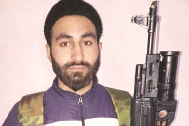 Mannan Bashir Wani, who is Mannan Bashir Wani, mannan wani, who is Mannan Wani, hizbul mujahideen, amu