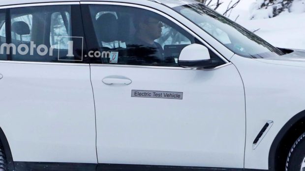 BMW iX3: Image source Motor1