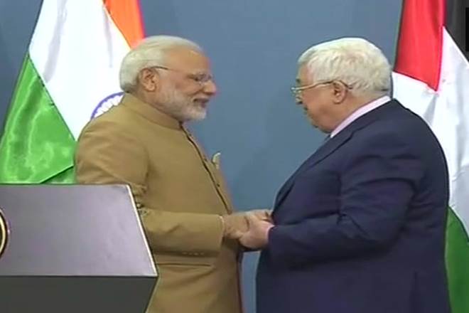 PM Narendra Modi and President Mahmoud Abbas
