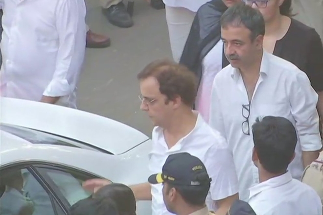 Filmakers Rajkumar Hirani and Vidhu Vinod Chopra leave after Sridevi's cremation from at Vile Parle Seva Samaj Crematorium in Mumbai.