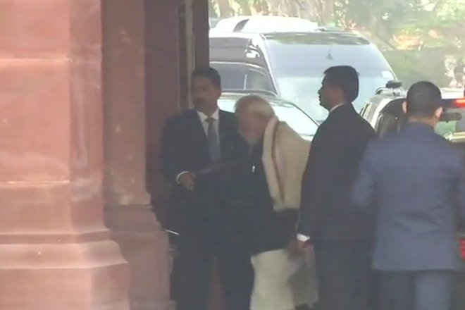 PM Narendra Modi and Union Ministers Sushma Swaraj and Ram Vilas Paswan arrived at the Parliament.