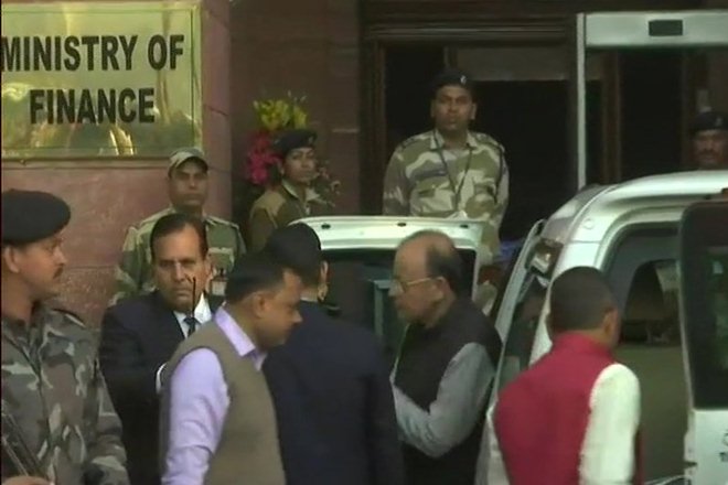 Finance Minister Arun Jaitley arrives at the Ministry of Finance.