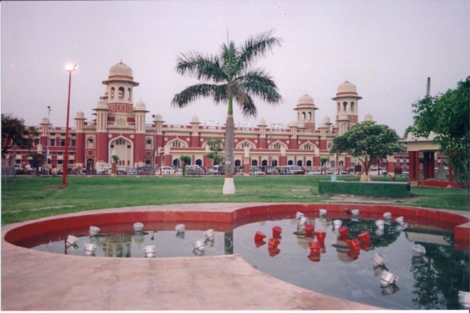 Charbagh railway station