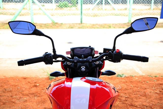 2018 TVS Apache RTR 160 aesthetics