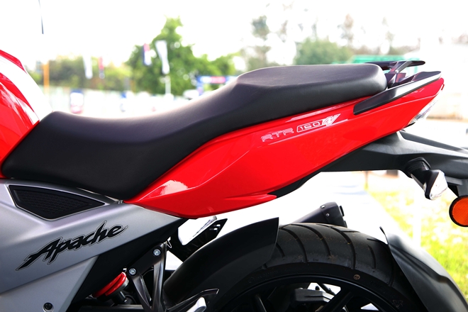2018 TVS Apache RTR 160 single piece seat
