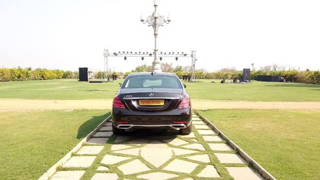 The LED tail lamps along with the exhaust with end-to-end chrome finish are a neat touch
