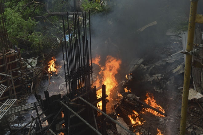 Mumbai plane crash