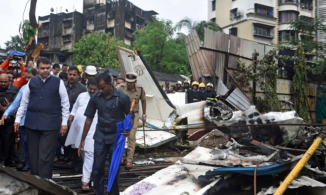 Mumbai plane crash