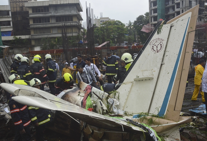 Mumbai plane crash