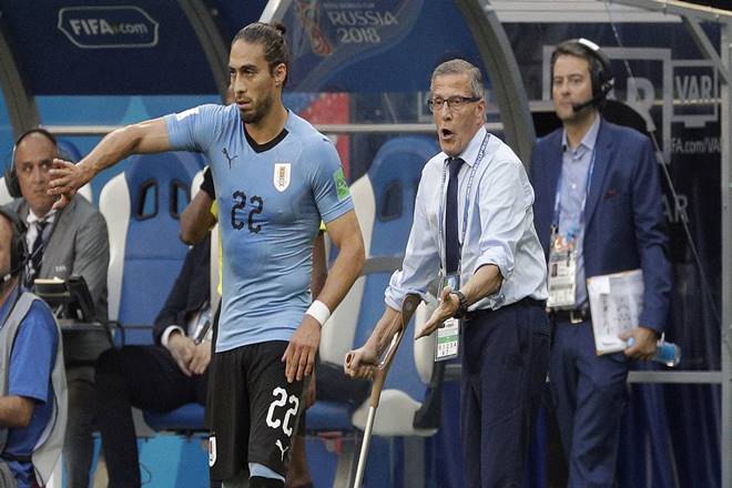 oscar tabarez, oscar tabarez uruguay, uruguay vs france, fifa world cup, oscar tabarez el maestro, el maestro oscar tabarez, fifa world cup 2018, world cup, tabarez, luis suarez, sports news