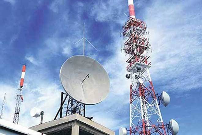 Google, Facebook, Microsoft, V band auction, COAI, Wi-Fi hotspots, Wi-Fi spectrum, Manoj Sinha, Assocham-Deloitte