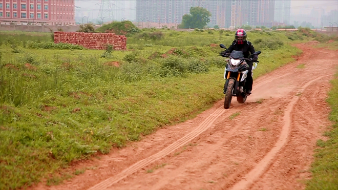 BMW G310 GS gets a 19" wheel up front and a 17" at the rear.